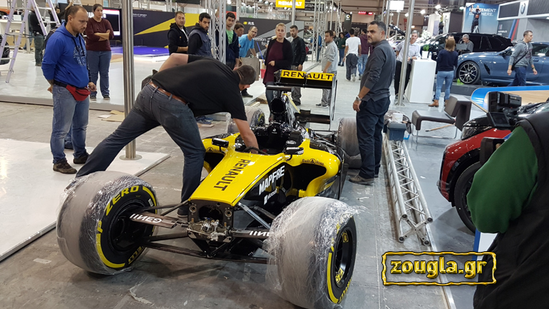 Δείτε πώς ήρθε στην Ελλάδα και πού θα βρίσκεται το μονοθέσιο της Renault Formula 1